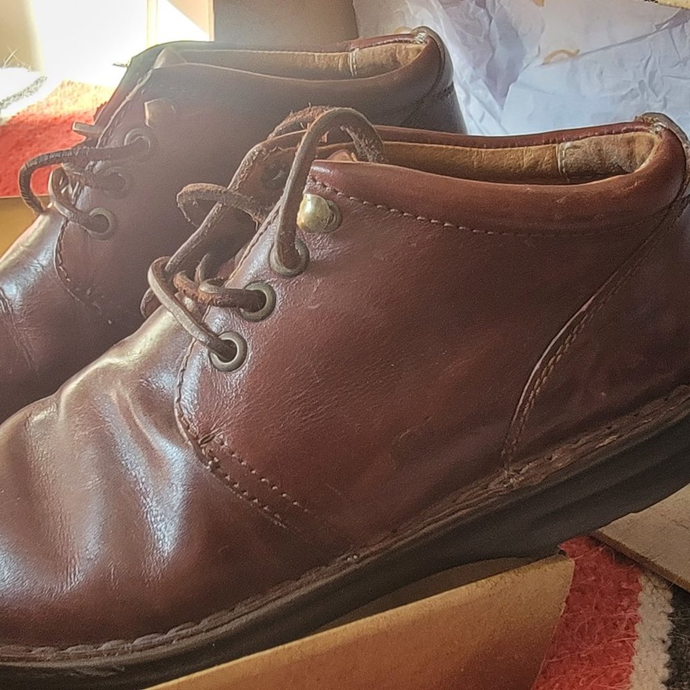 Born  size 8